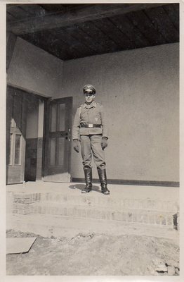 BG1.jpg